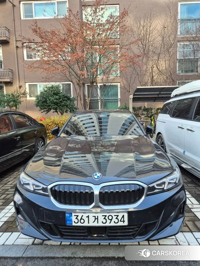 BMW 3 Series (G20) 2023 Черный из Кореи