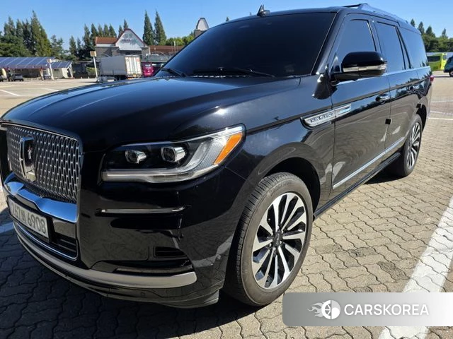 Lincoln Navigator 4th generation 2022 Черный из Кореи