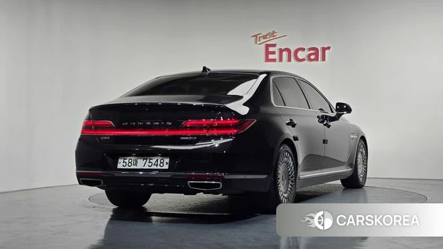 Genesis G90 2018 Черный из Кореи