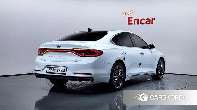 Hyundai Grandeur IG 2019 Белый из Кореи