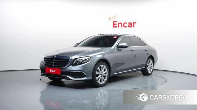 Mercedes-Benz E-Class W213 2018 Серый из Кореи