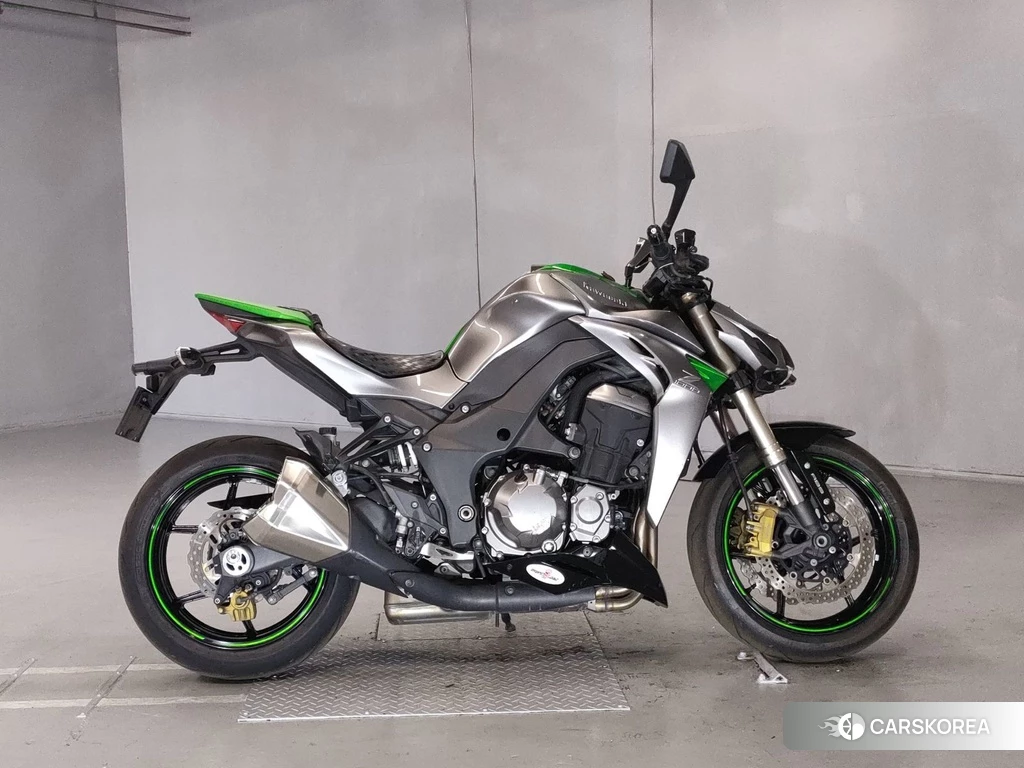 Проданный Kawasaki Z1000 2014 из Японии, фото 2