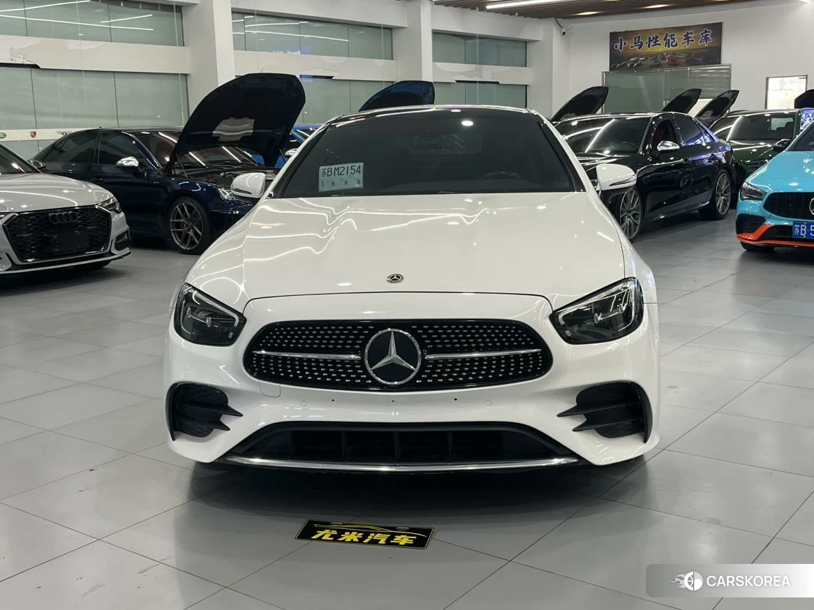 Mercedes-Benz E-class (imported) 2020 Белый из Китая