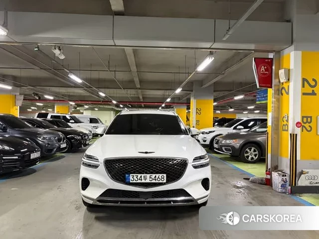 Genesis GV70 2021 Белый из Кореи