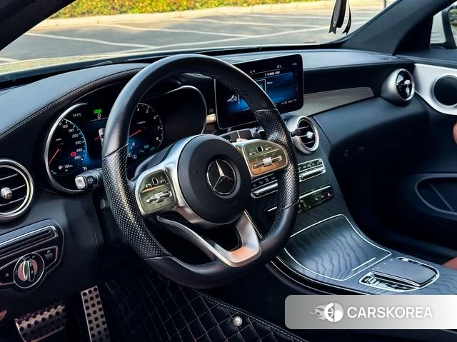 Mercedes-Benz Class C (imported) 2021 Белый из Китая
