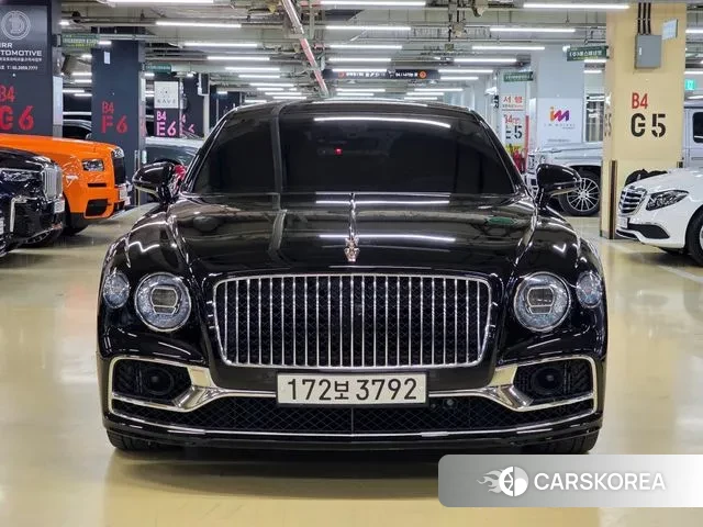 Bentley Flying Spur 3rd Generation 2020 Черный из Кореи