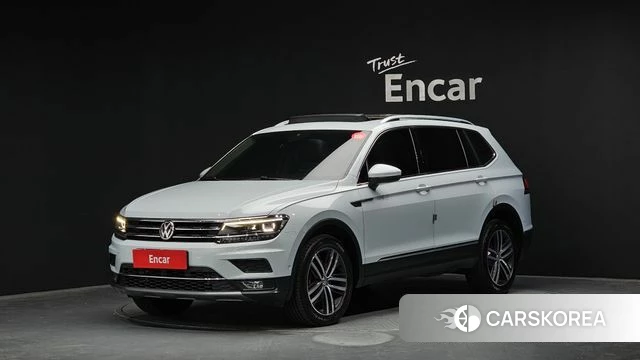 Volkswagen Tiguan second Generation 2018 Белый из Кореи