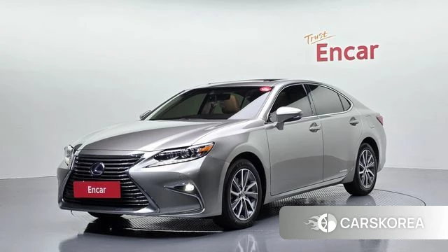 Lexus New ES300h 2018 Песочный из Кореи