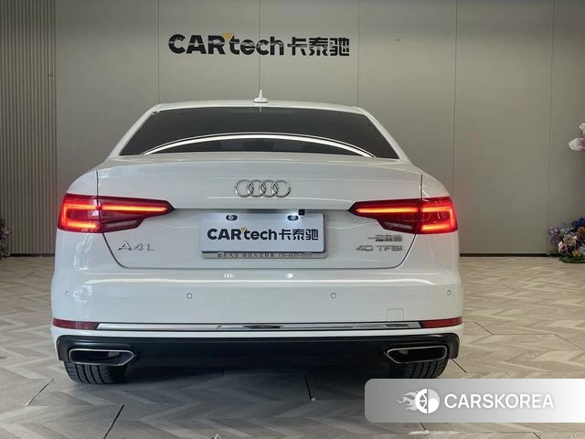 Audi A4L 2019 Белый из Китая