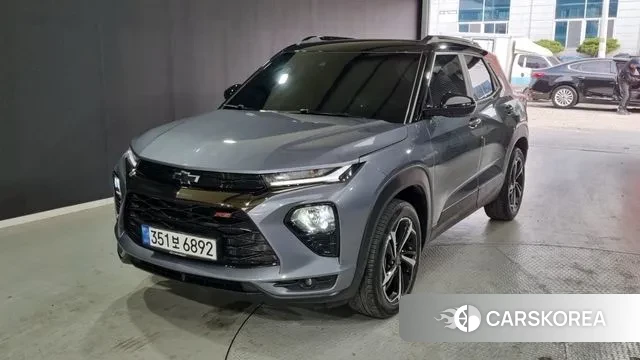 Chevrolet (GM Daewoo) Trailblazer 2020 Серый из Кореи
