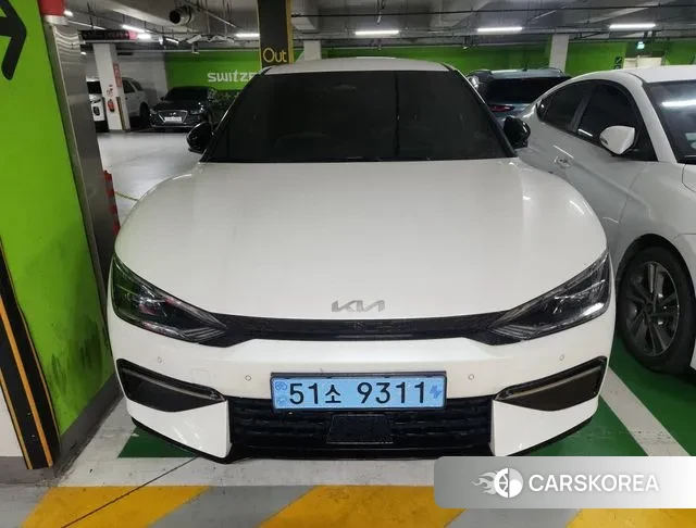 Kia EV6 2022 Белый из Кореи