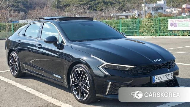 Kia The New K5 3rd generation 2023 Черный из Кореи