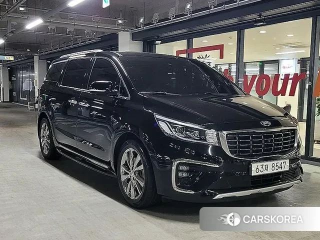 Kia The New Carnival 2018 Черный из Кореи