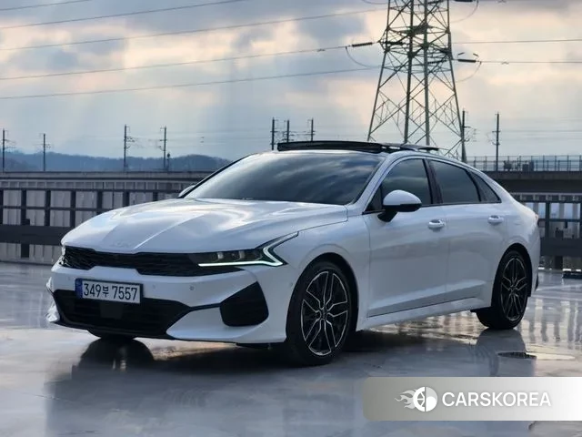 Kia K5 3rd generation 2023 Белый из Кореи