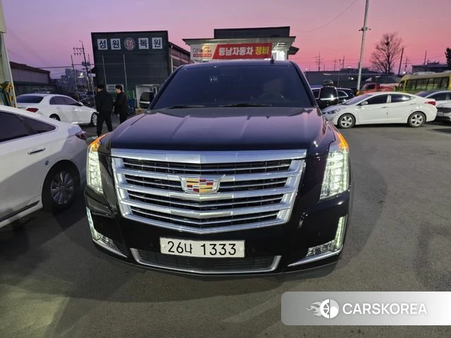 Cadillac Escalade 2018 Черный из Кореи