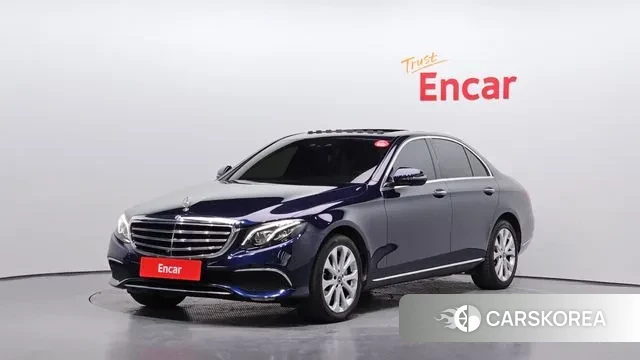 Mercedes-Benz E-Class W213 2018 Синий из Кореи