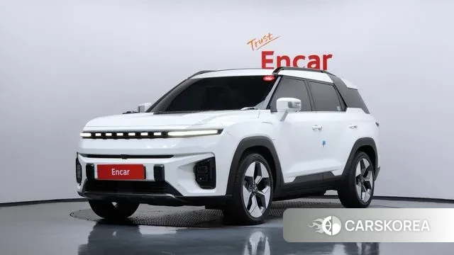 Ssangyong Torres EVX 2023 Белый из Кореи