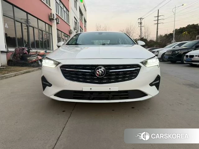 Buick Regal 2022 Белый из Китая