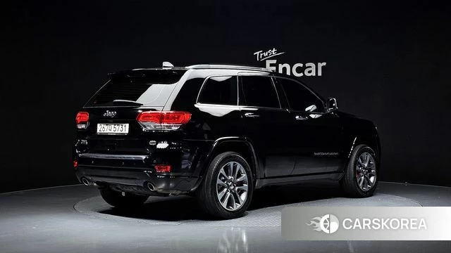 Jeep Grand Cherokee 2018 Черный из Кореи