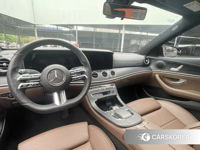 Mercedes-Benz E-class 2022 Черный из Китая