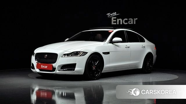 Jaguar XF (X260) 2018 Белый из Кореи