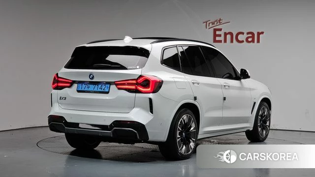 BMW iX3 2024 Белый из Кореи