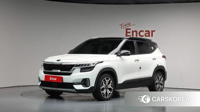 Kia Seltos 2020 Белый из Кореи