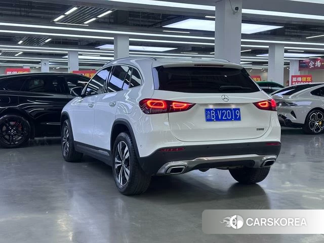 Mercedes-Benz GLA 2022 Белый из Китая