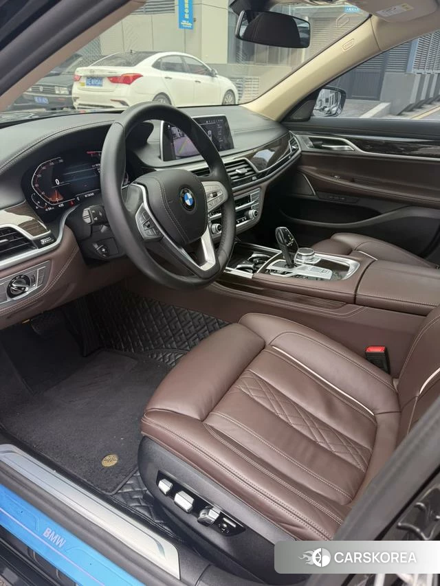 BMW 7 series 2021 Черный из Китая