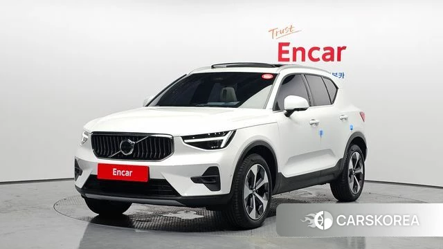 Volvo XC40 2025 Белый из Кореи