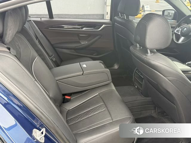 BMW 5 series 2021 Черный из Китая