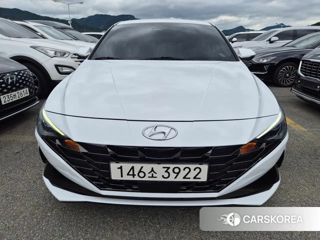Hyundai Avante (CN7) 2022 Белый из Кореи