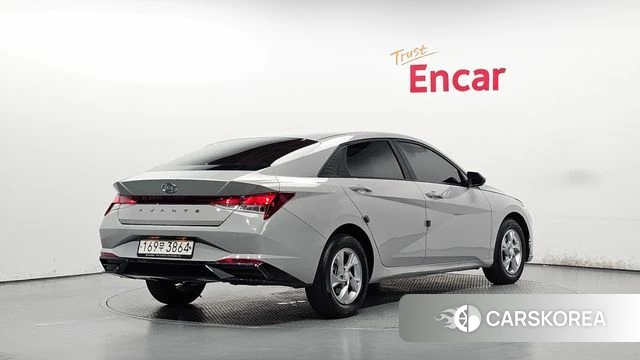Hyundai Avante (CN7) 2020 Серебристо-серый из Кореи