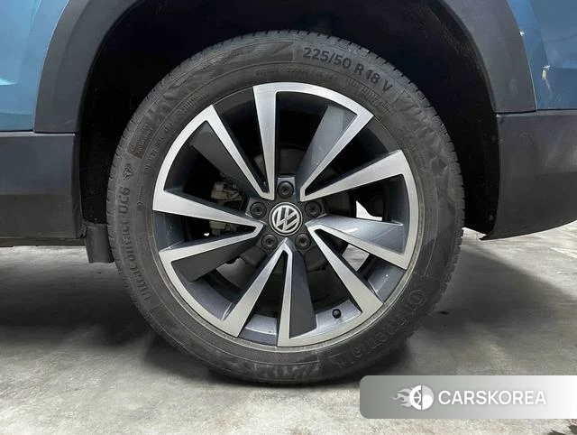 Volkswagen Tuyue 2019 Синий из Китая