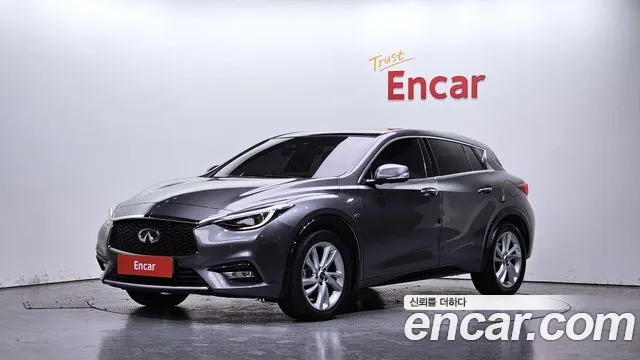 Infiniti Q30 2019 Серый из Кореи