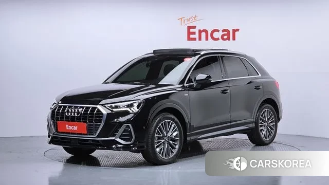 Audi Q3 (F3) 2022 Черный из Кореи