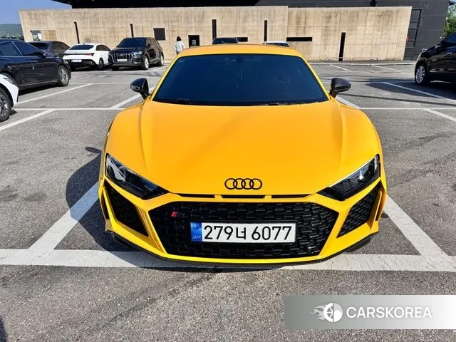 Audi R8 (4S) 2021 Желтый из Кореи