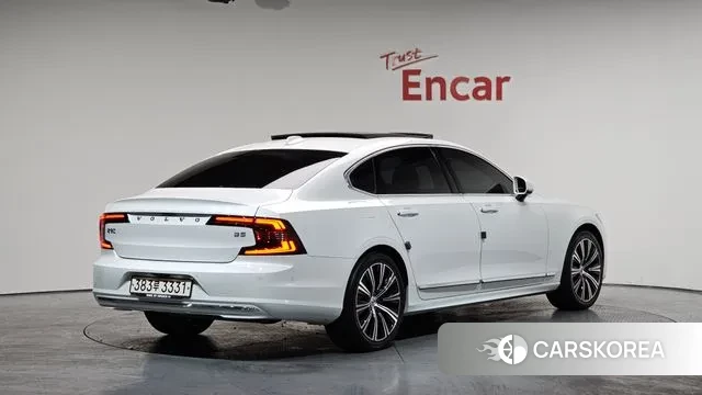 Volvo S90 2020 Белый из Кореи