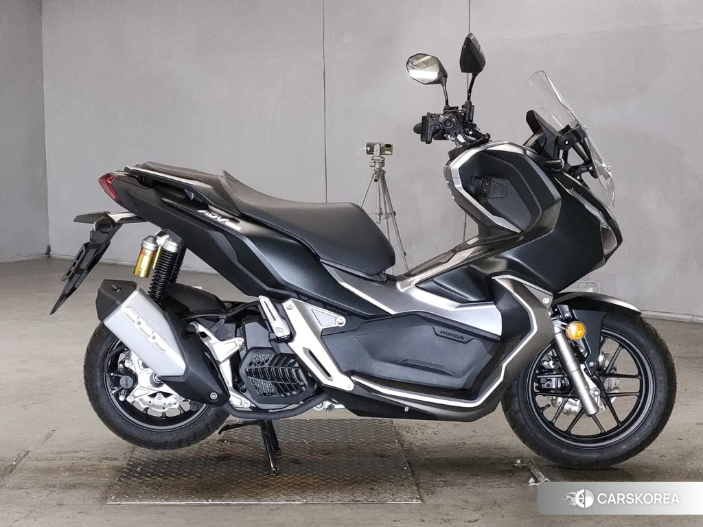 Проданный Honda ADV150 2019 из Японии, фото 2