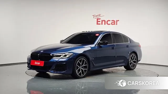 BMW 5 Series (G30) 2021 Синий из Кореи