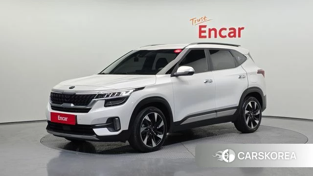 Kia Seltos 2021 Белый из Кореи