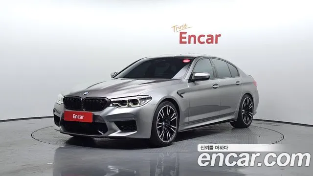 BMW M5 (F90) 2018 Серебристо-серый из Кореи