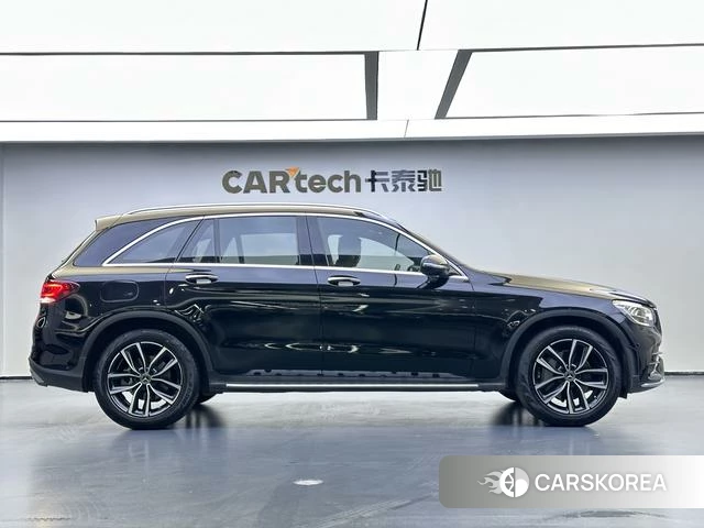 Mercedes-Benz GLC 2022 Зеленый из Китая