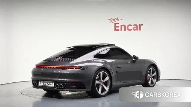 Porsche 911(992) 2020 Серый из Кореи