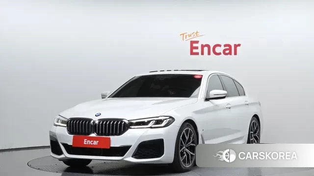 BMW 5 Series (G30) 2022 Белый из Кореи