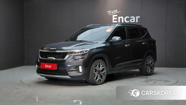 Kia Seltos 2022 Серый из Кореи