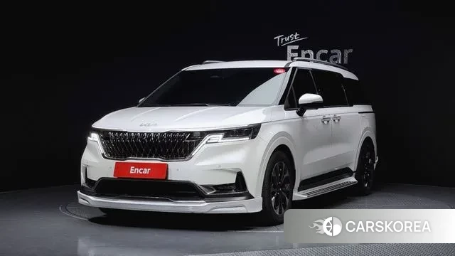 Kia Carnival 4th generation 2023 Белый из Кореи