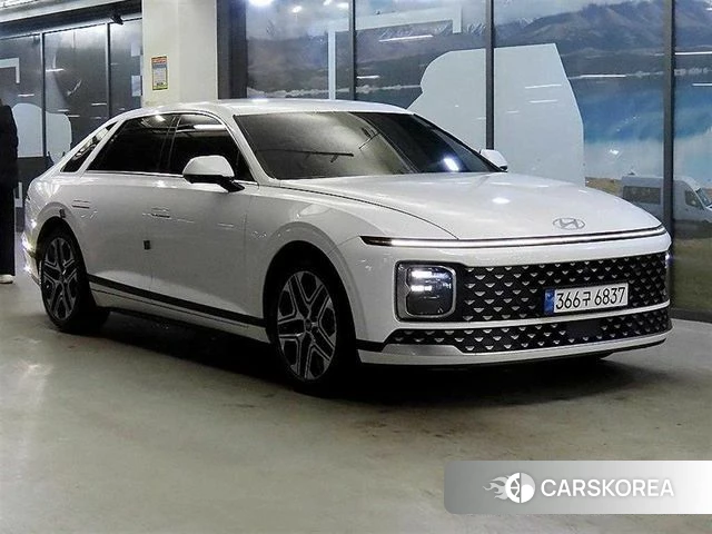 Hyundai Grandeur (GN7) 2022 Белый из Кореи