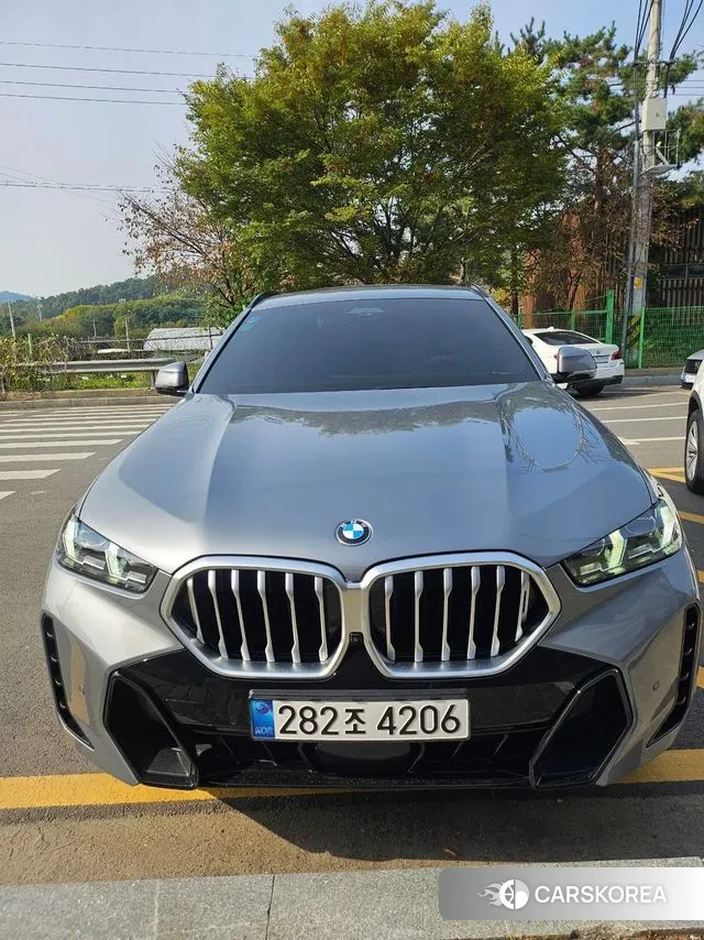 BMW X6 (G06) 2025 Серебристо-серый из Кореи