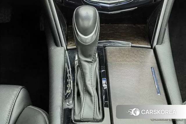 Cadillac XTS 2020 Белый из Китая